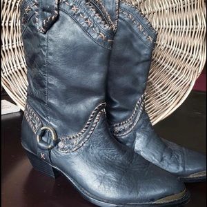 Genuine leather upper boots